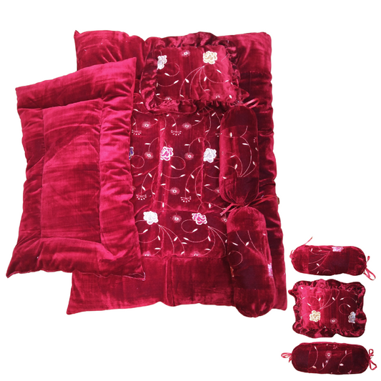 New Born Baby Sleeping 5 Pieces Set Valvet Stuff Emboridery Design